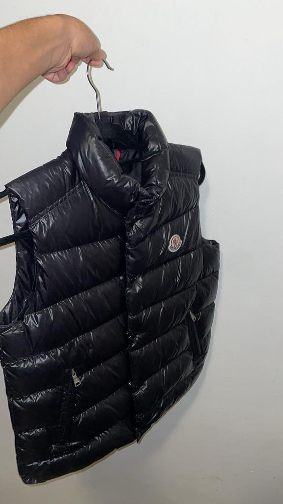 Moncler bodywarmer 164cm/xs, Kleding | Heren, Bodywarmers, Zo goed als nieuw, Maat 46 (S) of kleiner, Zwart, Ophalen of Verzenden