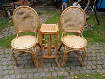 Vintage rotan setje I.z.g.s.  beschikbaar voor biedingen