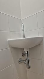 Hoekfontein voor wc Duravit incl. Grohe kraan, Doe-het-zelf en Verbouw, Sanitair, Ophalen, Zo goed als nieuw, Chroom, Kraan