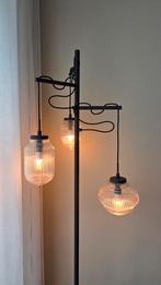Qazqa zwarte vloerlamp met drie glazen bollen, Huis en Inrichting, Lampen | Vloerlampen, Ophalen, Gebruikt, Glas, 150 tot 200 cm