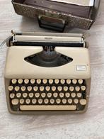 Typemachine merk Tryumph, Diversen, Typemachines, Ophalen of Verzenden, Gebruikt