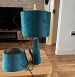 Leuke tafellamp fluweelachtig, Huis en Inrichting, Lampen | Lampenkappen, Ophalen of Verzenden, Zo goed als nieuw, Rond, 25 tot 50 cm