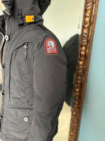 Parajumper dames winterjas 38 M beschikbaar voor biedingen