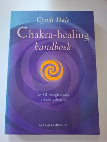 Cyndi Dale - Chakra-healing-handboek beschikbaar voor biedingen