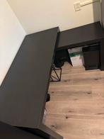 Malm Bureau met Uittrekbaar Blad - Zwart, Huis en Inrichting, Bureaus, Ophalen, Gebruikt, Bureau