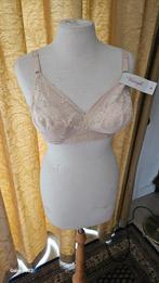 Triumph BH Formfit, Kleding | Dames, Overige kleuren, Onbekend, Ophalen of Verzenden, BH