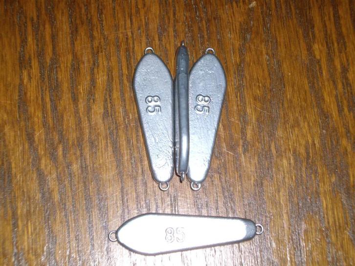 platte zeebaars pilkers in 85 gram per stuk, Watersport en Boten, Hengelsport | Zeevissen, Nieuw, Dobber of Lood, Ophalen of Verzenden