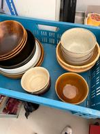 Borden en kommen totaal 21 stuks, Huis en Inrichting, Keuken | Servies, Ophalen of Verzenden, Zo goed als nieuw, Bord(en), Overige stijlen