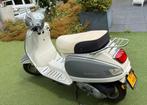 Scooter Benzhou iva lux 50, Fietsen en Brommers, Snorfietsen en Snorscooters, Gebruikt, Benzine, Ophalen, Overige merken