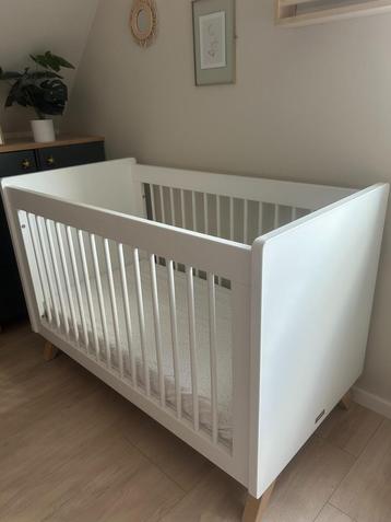 Bopita baby ledikant incl.matras beschikbaar voor biedingen