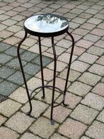 Glazen bijzettafel met metalen frame, Huis en Inrichting, Ophalen, Minder dan 55 cm, Gebruikt, Rond