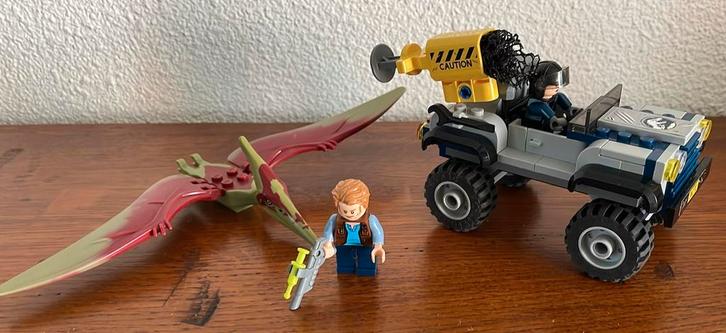 Lego Jurasic World 75926 “Dino Achtervolging”, Kinderen en Baby's, Speelgoed | Duplo en Lego, Zo goed als nieuw, Lego, Complete set