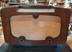 Antieke radio Erres KY 457 met Kattenoog., Ophalen