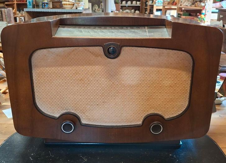 Antieke radio Erres KY 457 met Kattenoog., Antiek en Kunst, Antiek | Tv's en Audio, Ophalen