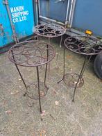 3 Gietijzeren bloempot houder decoratie tafeltje, Ophalen of Verzenden, Zo goed als nieuw