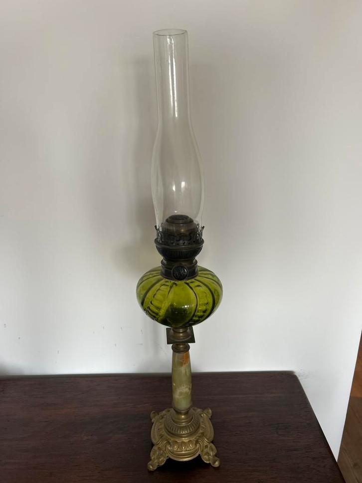 Antieke Petroleumlamp met Groene Kap, Antiek en Kunst, Antiek | Lampen, Ophalen