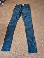 Shoeby dames broek met coating laag, Kleding | Dames, Broeken en Pantalons, Zwart, Nieuw, Ophalen of Verzenden, Maat 36 (S)