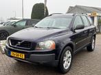 Volvo XC90 2.4 D5 Youngtimer 2006 7-Persoons Trekhaak, Auto's, Volvo, 2033 kg, Gebruikt, Blauw, 7 stoelen