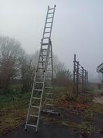 Uitschuifbare reform ladder, Doe-het-zelf en Verbouw, Ladders en Trappen, Ophalen of Verzenden, Gebruikt, 4 meter of meer