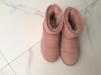 UGG Dames Classic mini II maat 39 (UK 6) roze, Ophalen of Verzenden, Zo goed als nieuw, Roze