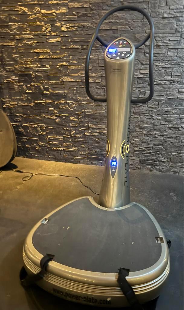 Power Plate Next Generation - Trilplaat, Sport en Fitness, Fitnessapparatuur, Gebruikt, Trilplaat, Armen, Metaal, Ophalen
