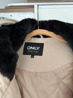 Only Winterjas - Maat XS - Beige, Kleding | Dames, Jassen | Zomer, Ophalen of Verzenden, Zo goed als nieuw, Maat 34 (XS) of kleiner