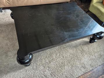 Salontafel met grote bolpoot zwart beschikbaar voor biedingen