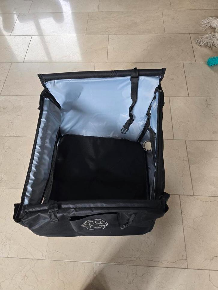 Hondenmand voor in de auto, Dieren en Toebehoren, Hondenmanden, Gebruikt, Ophalen