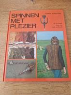 Spinnen met plezier, Hobby en Vrije tijd, Spinnewielen en Spinnen, Ophalen of Verzenden, Gebruikt