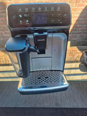 Philips latte go ep 4346 bonen koffiemachine  beschikbaar voor biedingen