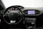 Peugeot 308 SW 1.2 PureTech Executive - Carplay, Panorama, C, Gebruikt, Euro 6, 1199 cc, Met garantie (alle)