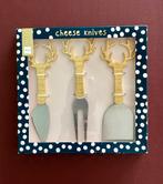 Drie cheese knives / kaasmessen met hert van Hema, Ophalen of Verzenden, Nieuw, Overige materialen, Bestekset