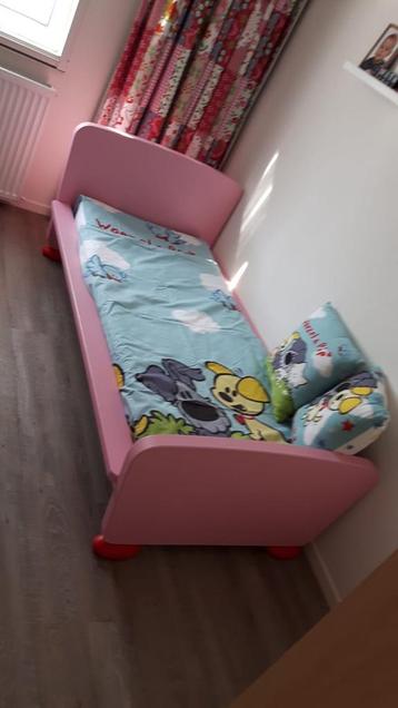 Gratis Peuterbed in goede staat gratis! beschikbaar voor biedingen