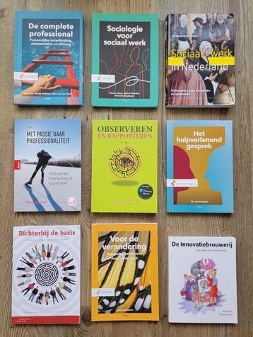 Studieboeken set || Opleiding Social Work  beschikbaar voor biedingen