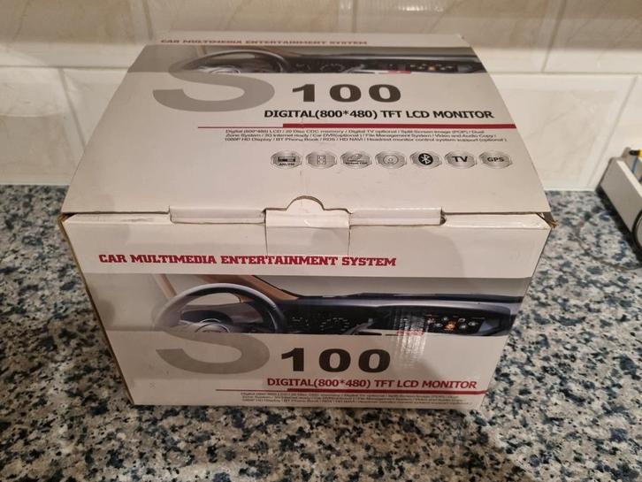 S 100 Auto Multimedia Entertainment Systeem, Auto diversen, Autoradio's, Ophalen of Verzenden