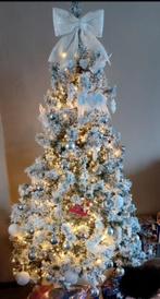 Kerstboom met sneeuw + accessoires, Ophalen, Zo goed als nieuw