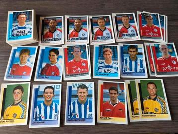 Ruim 120 voetbalplaatjes panini voetbal 99 / 1999 beschikbaar voor biedingen