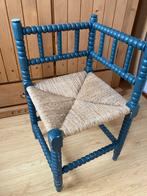 Hoekstoeltje met biezen zitting, Huis en Inrichting, Stoelen, Gebruikt, Blauw, Ophalen of Verzenden, Eén