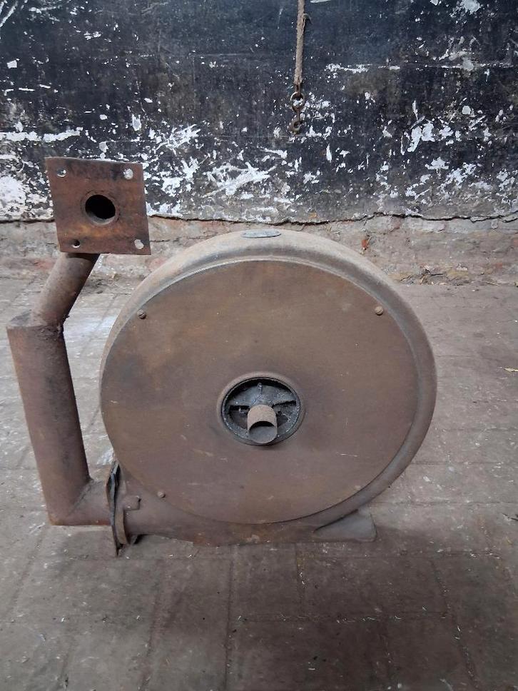 Smidsvuur ventilator, Antiek en Kunst, Antiek | Gereedschap en Instrumenten, Ophalen