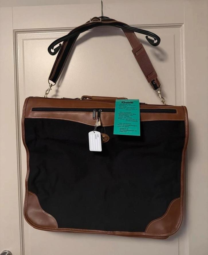 Rodelle Kledingtas Kostuum/Jurk - Nieuw!, Sieraden, Tassen en Uiterlijk, Koffers, Nieuw, 70 cm of meer, 45 tot 55 cm, Slot, Verstelbaar tot rugtas
