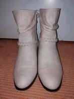 Korte laarsjes Emilio Luca, maat 41, nauwelijks gedragen, Ophalen of Verzenden, Beige, Lage of Enkellaarzen
