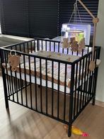 Zwarte baby box, Kinderen en Baby's, Boxen, Ophalen, Zo goed als nieuw, Vierkant, In hoogte verstelbaar