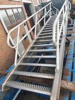 aluminium trap met leuning, Doe-het-zelf en Verbouw, Ladders en Trappen, Ophalen, Gebruikt, 4 meter of meer