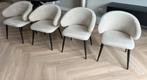 Vrijwel nieuw 4 beige Westwing eetkamerstoelen japandi stof!, Huis en Inrichting, Ophalen, Overige kleuren, Zo goed als nieuw