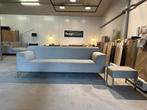 Design on Stock Bloq 4-Zits + Hocker – NP: €4.500, Bankstel Bank Sofa Hoekbank Design bank, 250 tot 300 cm, Gebruikt, Design on Stock