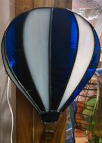Glas in lood luchtballon raamhanger blauw wit bruin gaaf oud, Ophalen of Verzenden