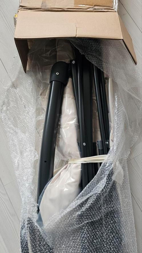 Nieuwe Kantelbare Parasol + Voet - 3 meter, Tuin en Terras, Parasols, Nieuw, Zweefparasol, 2 tot 3 meter, Ophalen