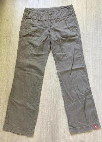 ESPRIT Heel mooie broek , maat 32 / 34 short model beschikbaar voor biedingen
