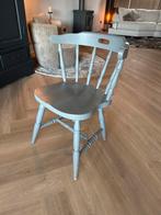 Gratis grijze houten stoel - vintage look, Huis en Inrichting, Stoelen, Ophalen, Gebruikt, Hout, Eén