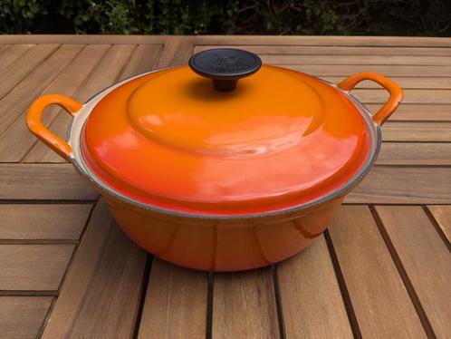 Le Creuset Faitout - Orange 24cm, Huis en Inrichting, Keuken | Potten en Pannen, Gebruikt, Gietijzer, Ophalen of Verzenden